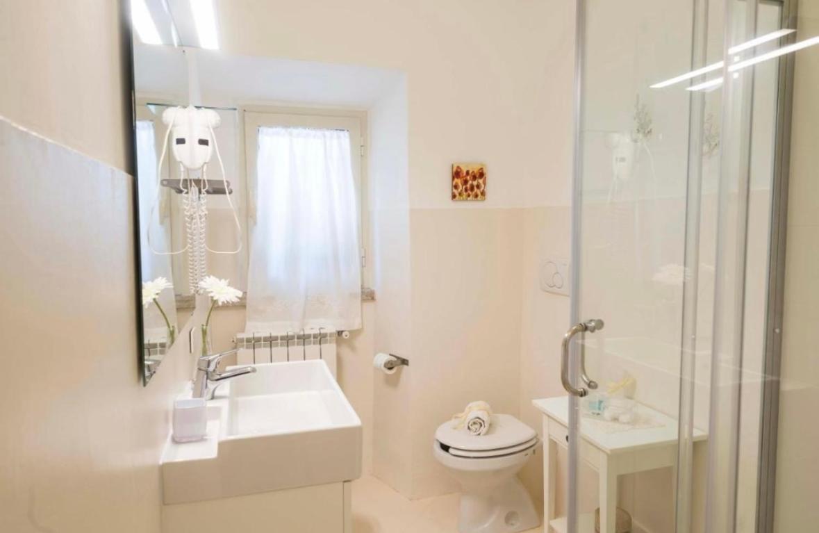 La Locanda Di Andrea Il Pescatore Bed & Breakfast Borgo Montenero Eksteriør bilde