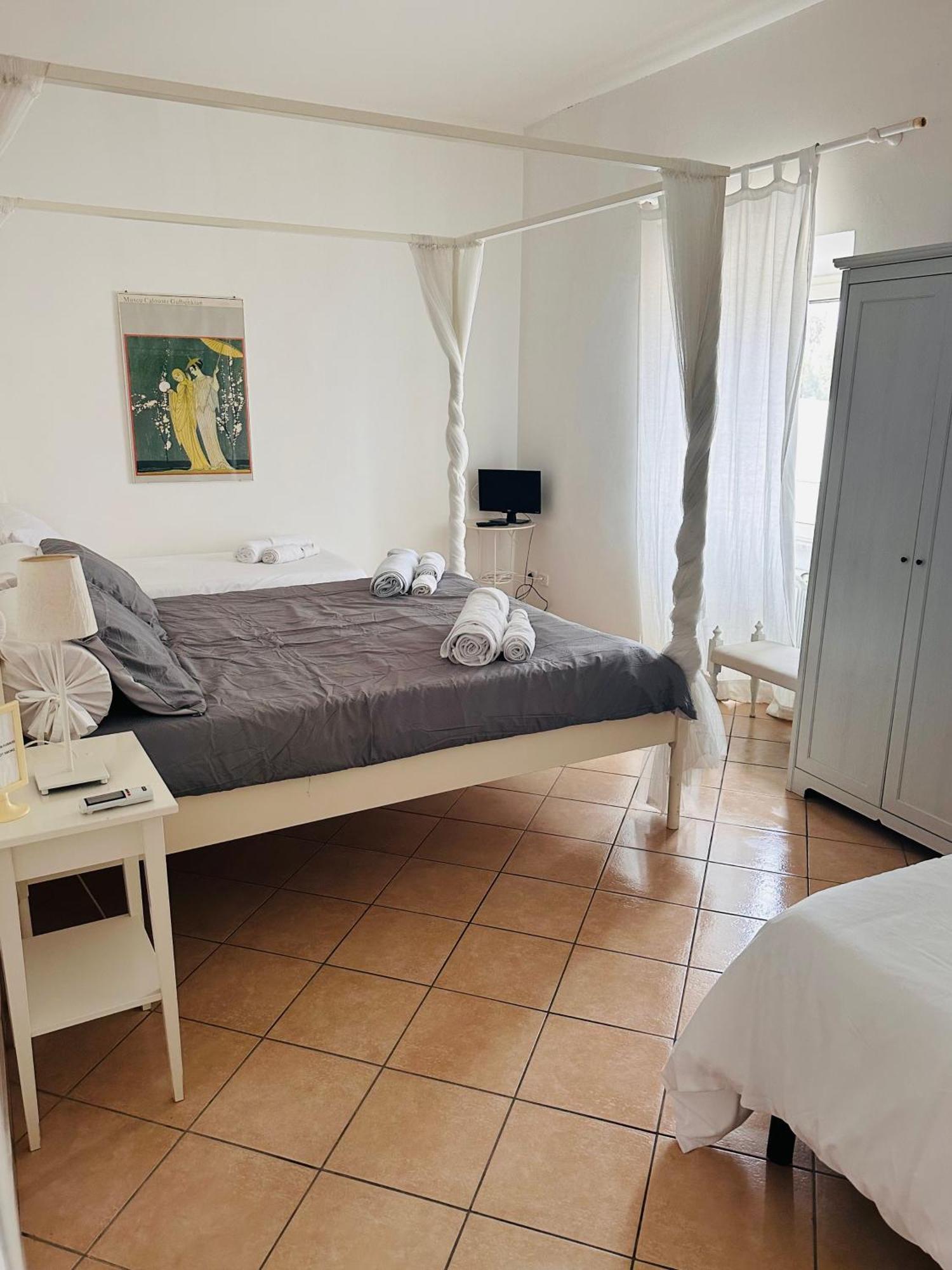 La Locanda Di Andrea Il Pescatore Bed & Breakfast Borgo Montenero Eksteriør bilde